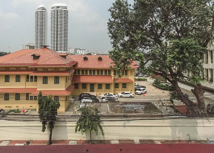 Happio Near Chabad House 2* Bangkok