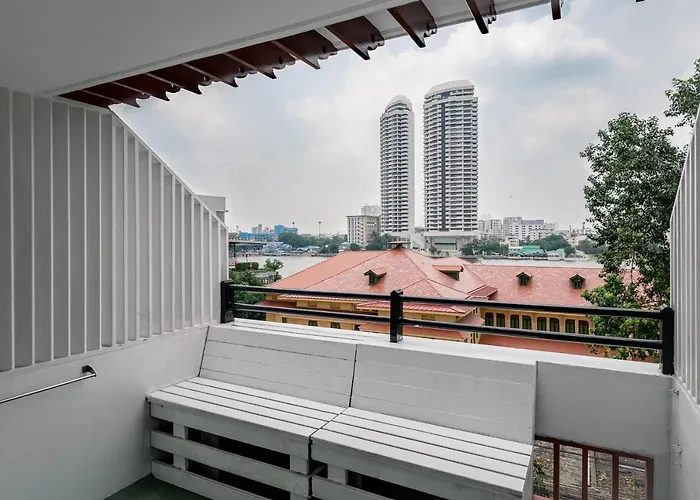 Happio Near Chabad House Guest house Bangkok
