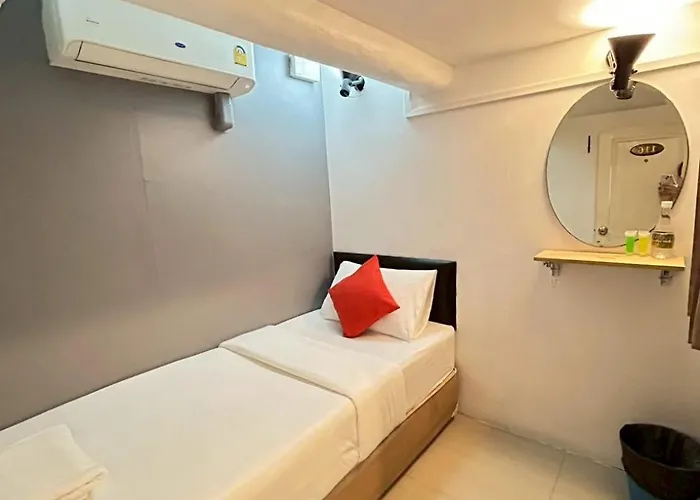 Guest house Happio Near Chabad House 2*
