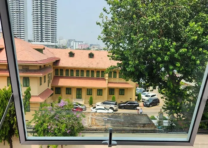 Happio Near Chabad House Guest house Bangkok